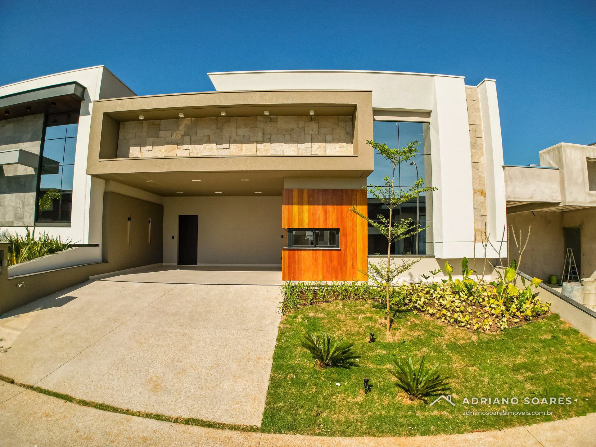 Casa térrea 3 suítes com espaço gourmet e fachada em pedra, Jardim Residencial Dona Maria Cândida, Indaiatuba. Foto 1 de 15