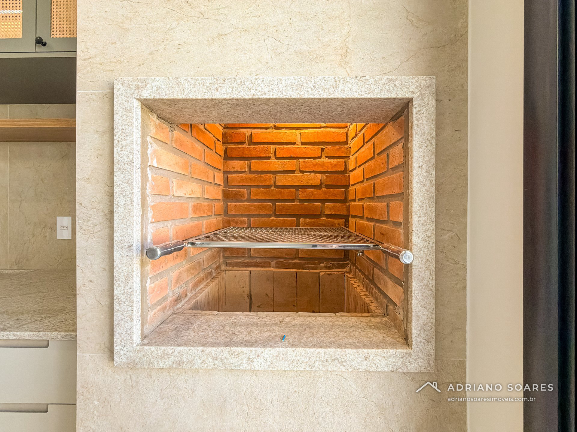 Casa térrea 3 suítes com espaço gourmet e fachada em pedra, Jardim Residencial Dona Maria Cândida, Indaiatuba. Foto 9 de 15