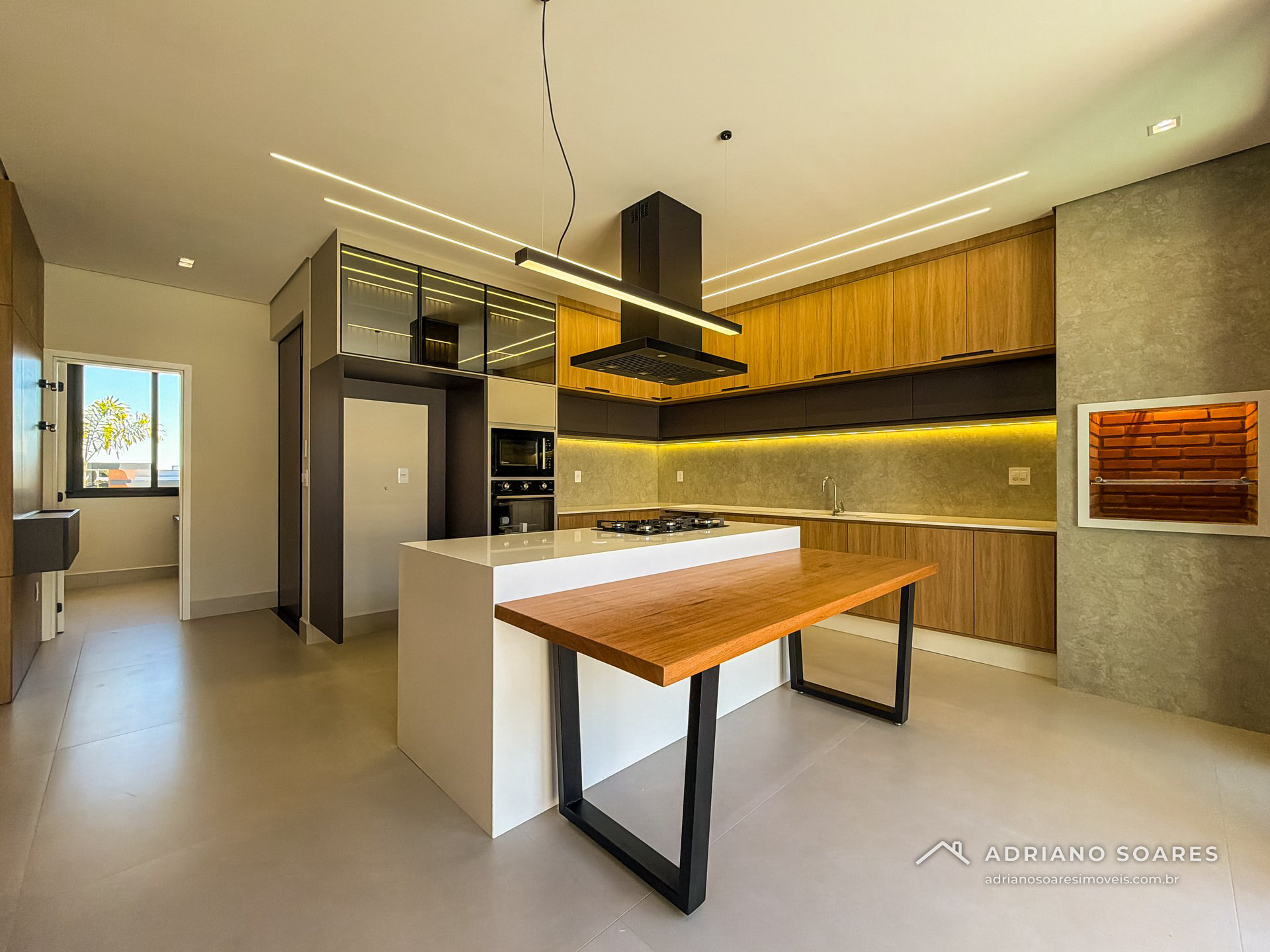 Casa térrea 3 suítes com piscina ampla e cozinha com ilha, Jardim Residencial Dona Maria Cândida, Indaiatuba. Foto 7 de 15
