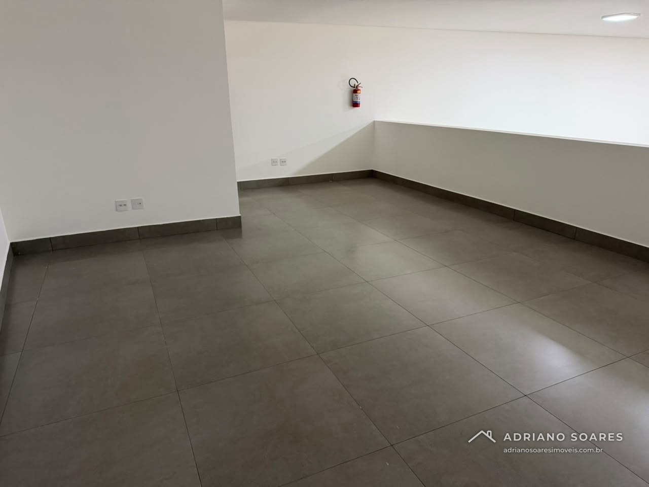 Salão comercial de 228 m² com mezanino no Jardim Pedroso, Jardim Pedroso, Indaiatuba. Foto 7 de 9