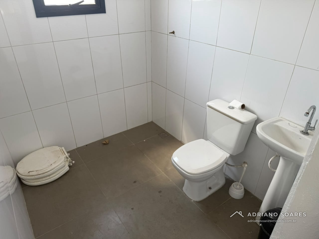 Salão comercial de 240 m² com mezanino na Av. Manoel Ruz Peres, Jardim Veneza, Indaiatuba. Foto 7 de 8