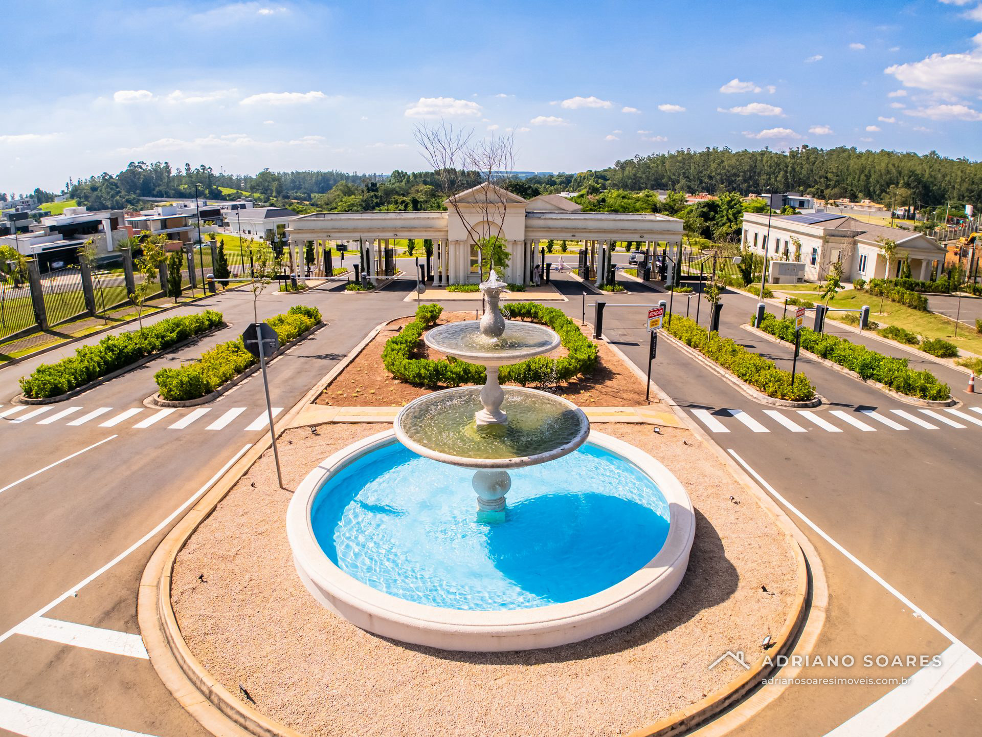Lote de 680 m² em condomínio com clube completo, Parque Villa dos Pinheiros, Indaiatuba. Foto 4 de 8
