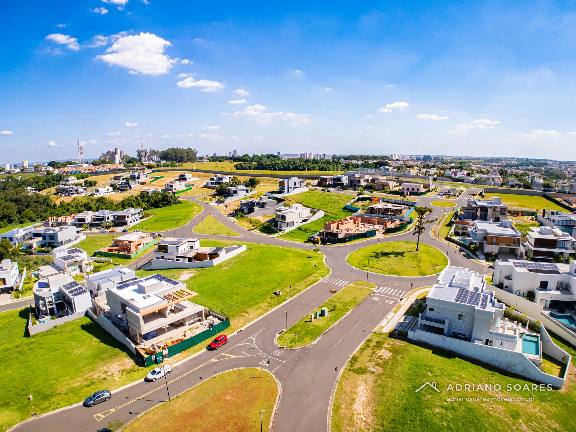 Lote de 680 m² em condomínio com clube completo, Parque Villa dos Pinheiros, Indaiatuba. Foto 7 de 8